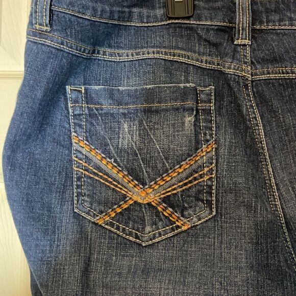 Cato Woman Straight Leg Jeans Medium Wash 20W - Picture 12 of 16